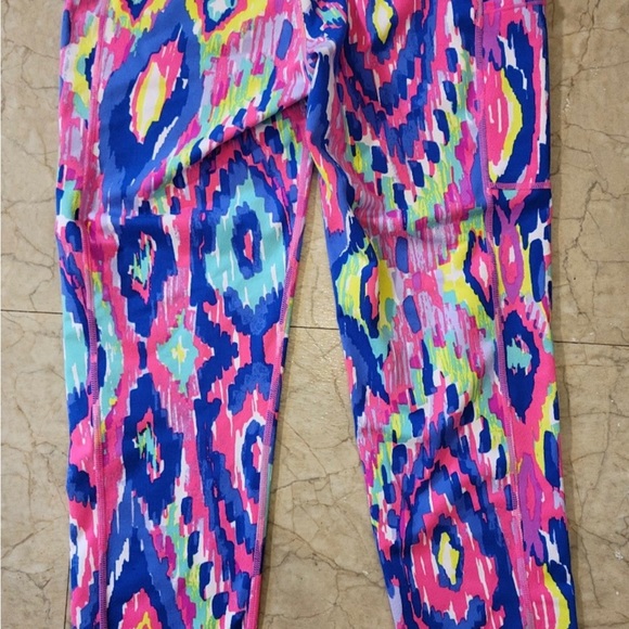 Lilly Pulitzer Luxletic Cropped Leggings - Picture 3 of 5